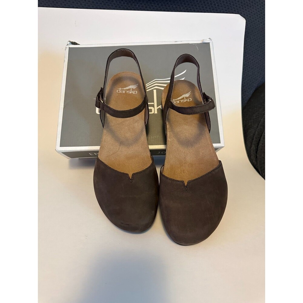 Dansko Women's Rowan Closed Toe Sandals Chocolate Milled Nubuck Size 41 -10.5/11 - Picture 2 of 6